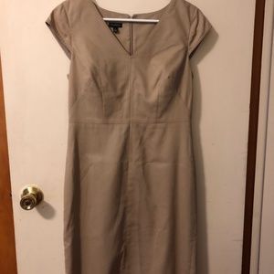 TALBOTS- tan sleeveless v-neck dress